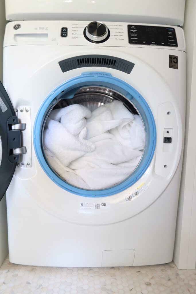 How to Clean Towels How to clean towels the right way without overstuffing the front-load washing machine